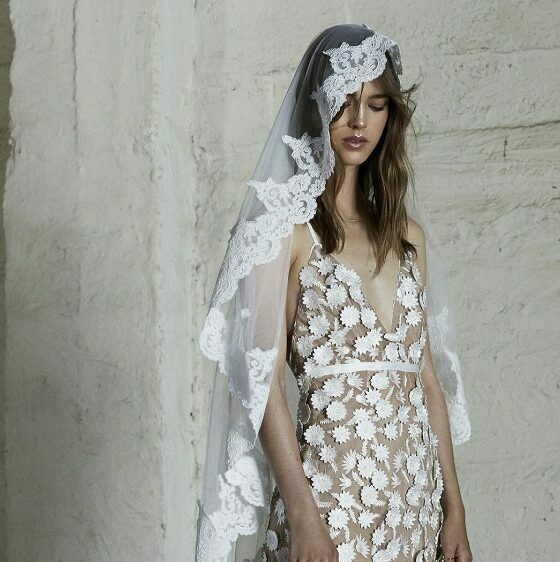 buying the most stunning mermaid Wedding dress,